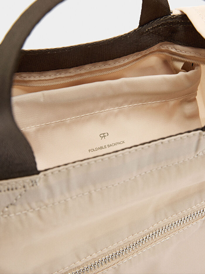 Katlanabilir Çok Amaçlı Sırt Çantası