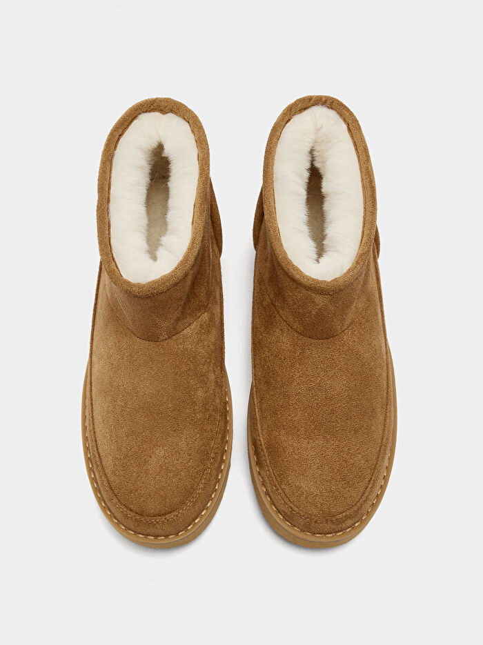 Astarlı Deri Efektli Bilekte Bot