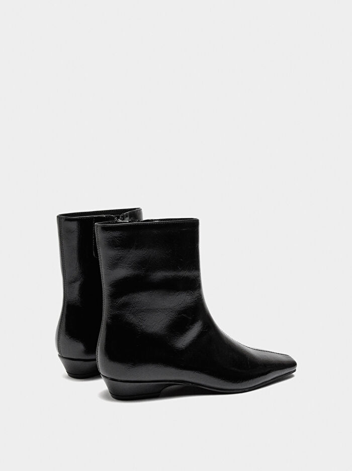 Üst Dikişli Kısa Topuklu Bilekte Bot