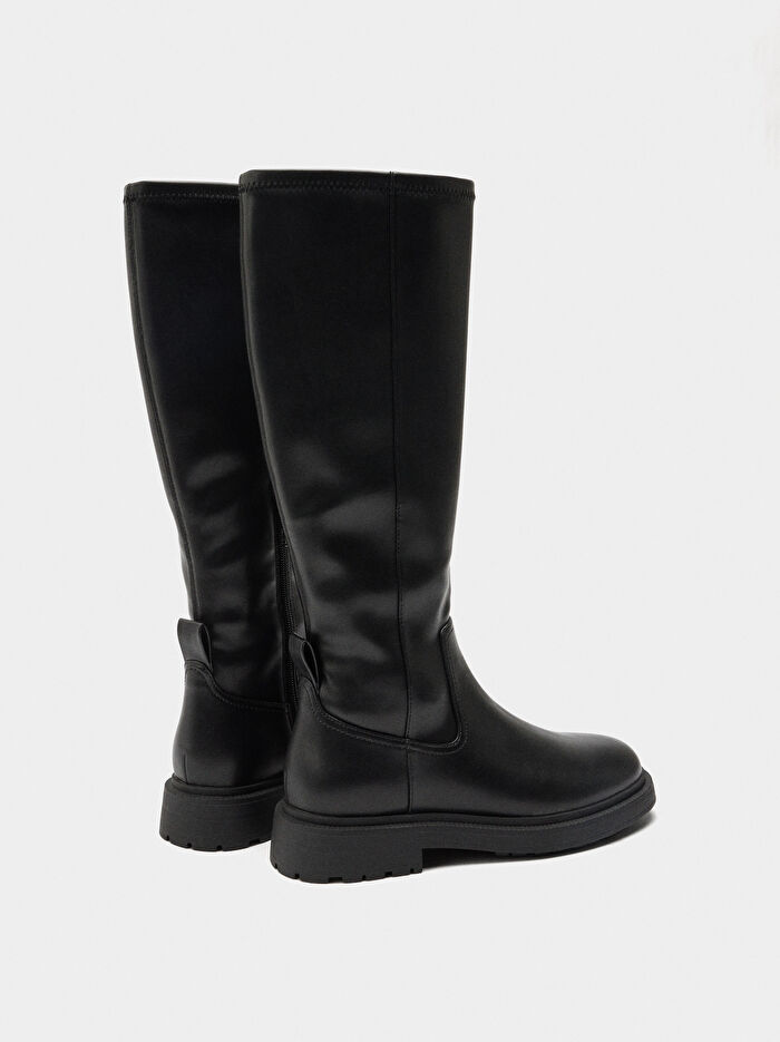 Kısa Topuklu Uzun Çizme