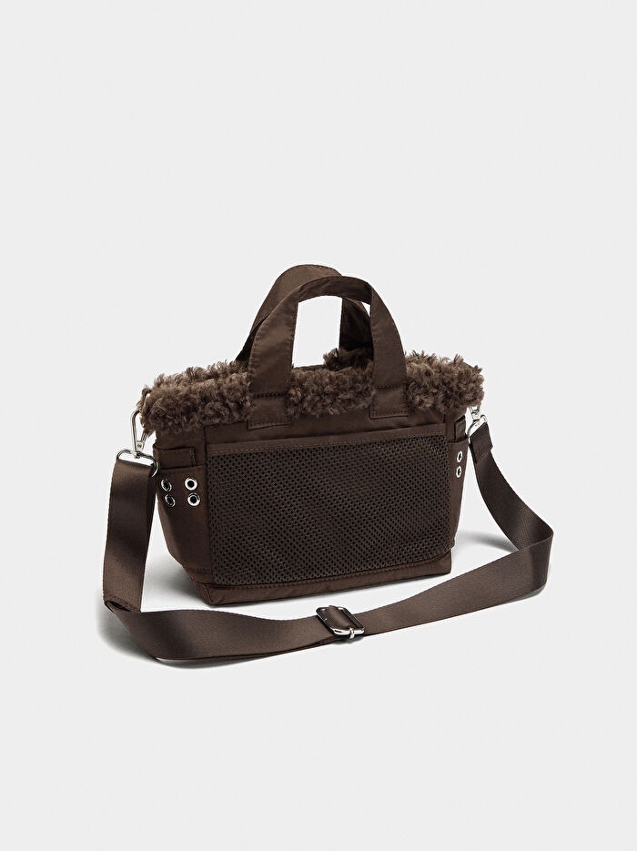 Kürk Efektli Teknik Kumaş Tote Çanta