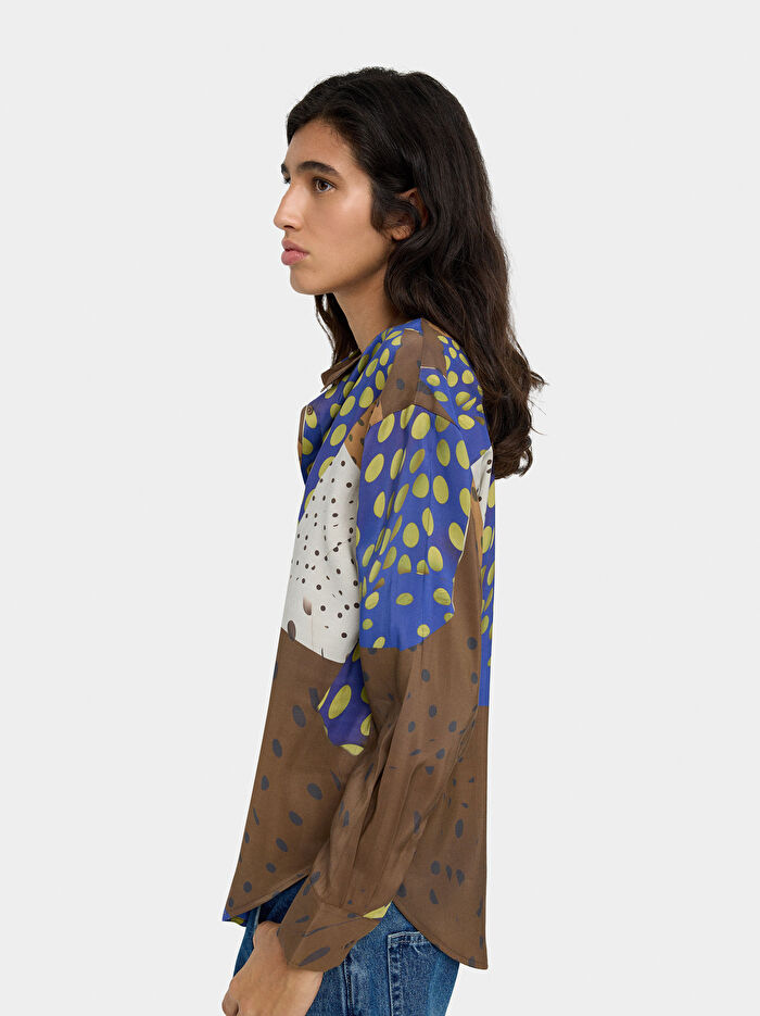 Uzun Kollu Desenli Gömlek