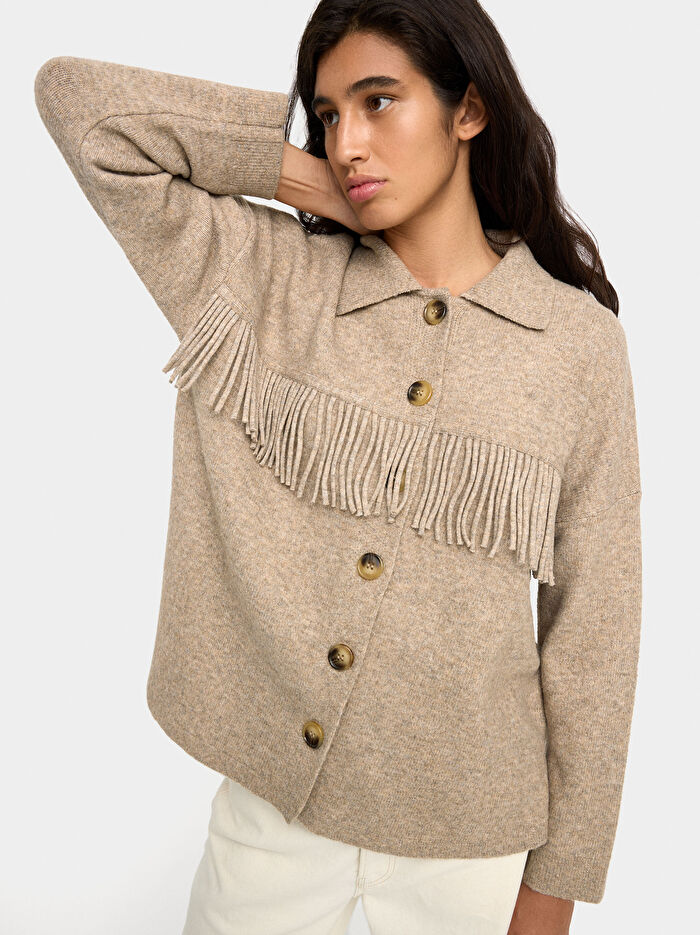 Saçaklı Örme Hırka