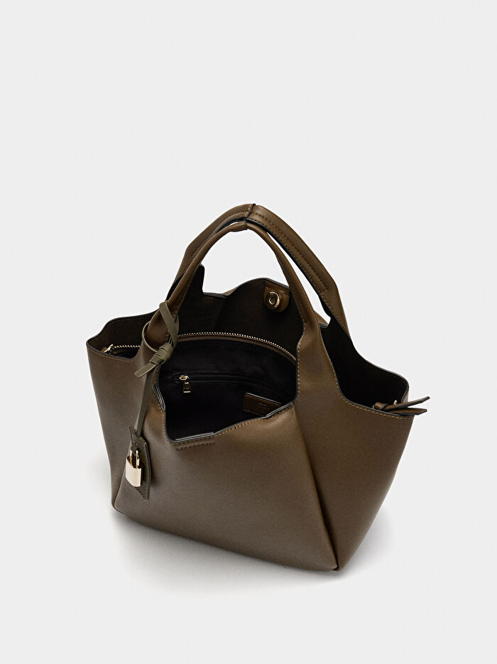 Charm'lı Tote Çanta