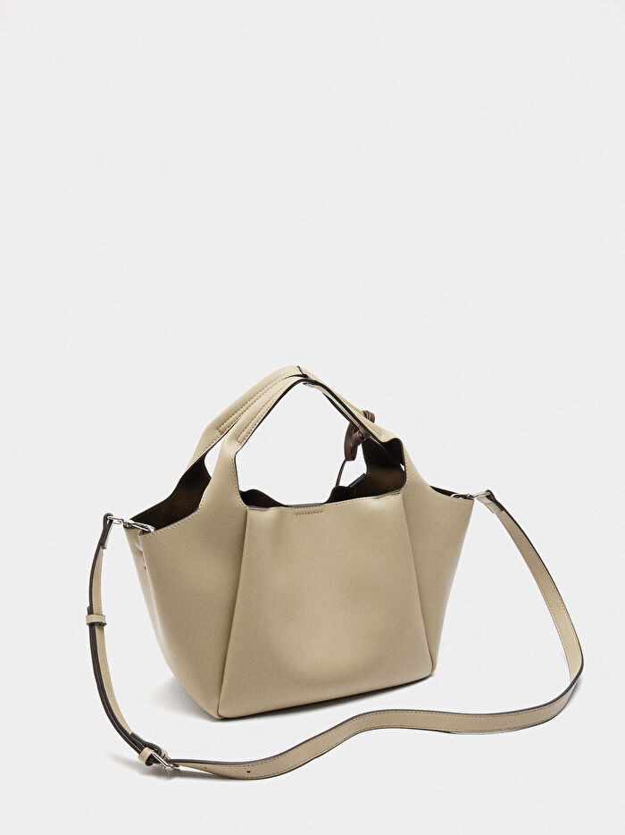 Çıkarılabilir Charm'lı Tote Çanta