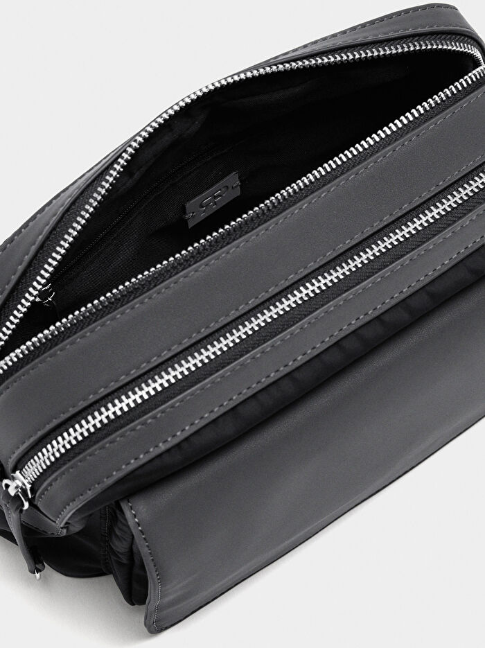 Kapaklı Teknik Kumaş Çapraz Askılı Çanta