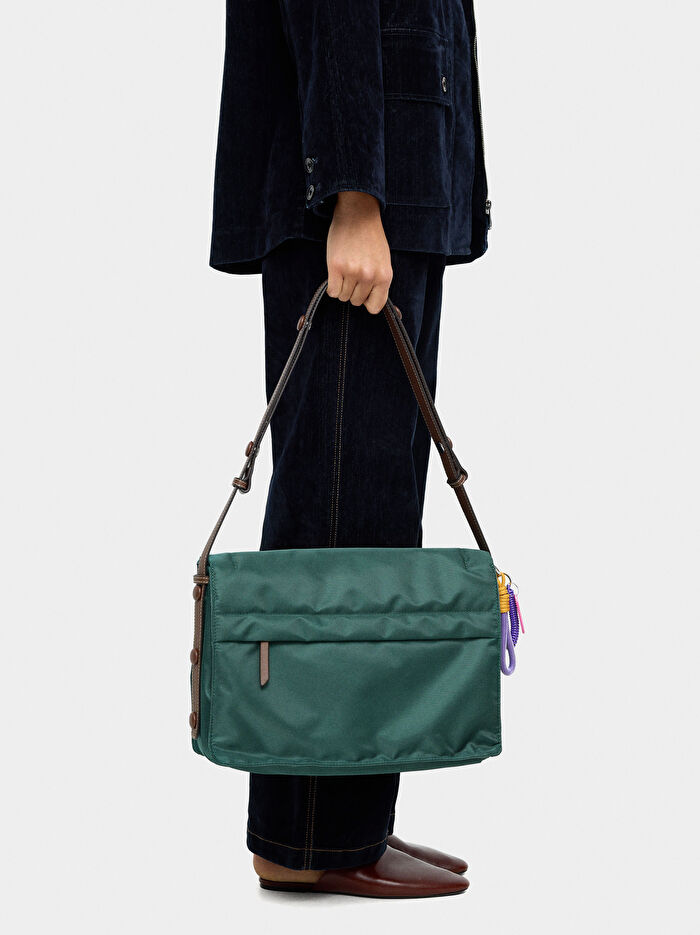 Teknik Kumaş Çapraz Askılı Çanta XL