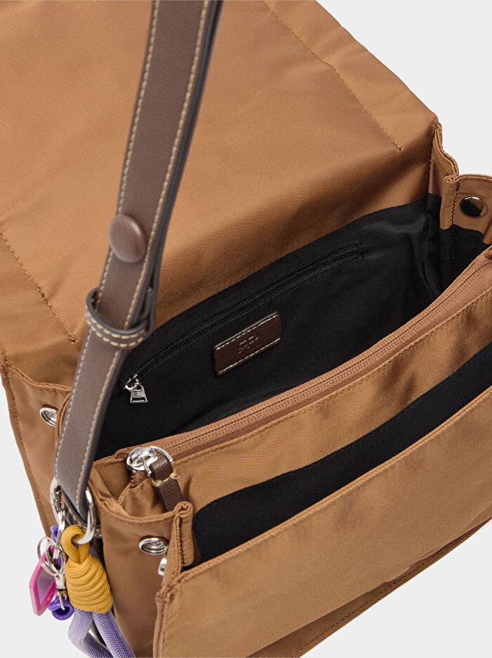 Teknik Kumaş Çapraz Askılı Çanta S