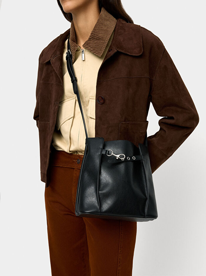 Yan Katlamalı Bucket Çanta