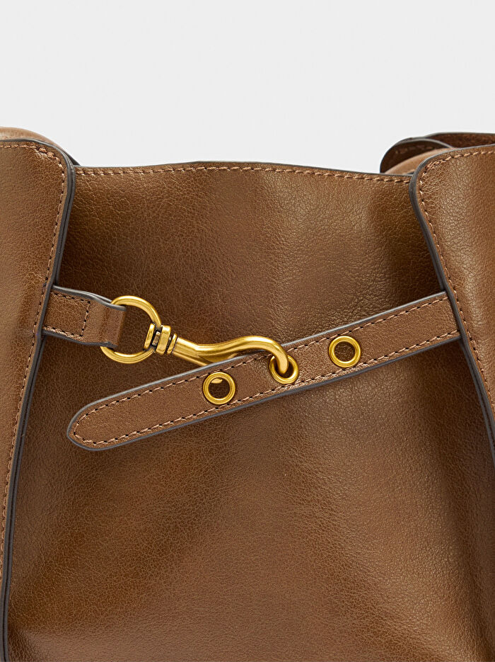 Yan Katlamalı Bucket Çanta