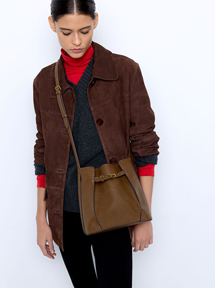 Yan Katlamalı Bucket Çanta