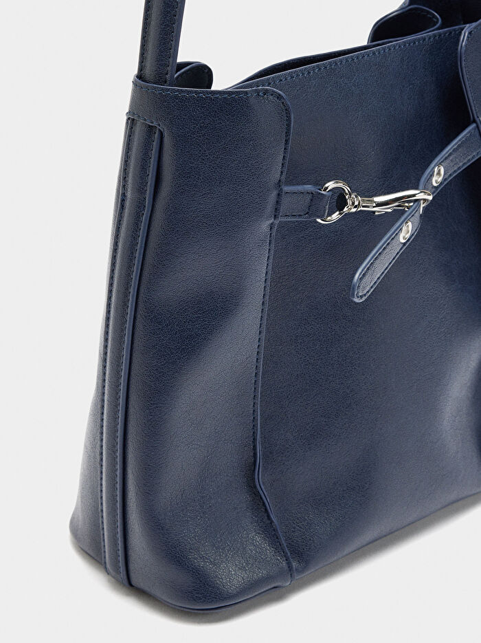 Yan Katlamalı Bucket Çanta