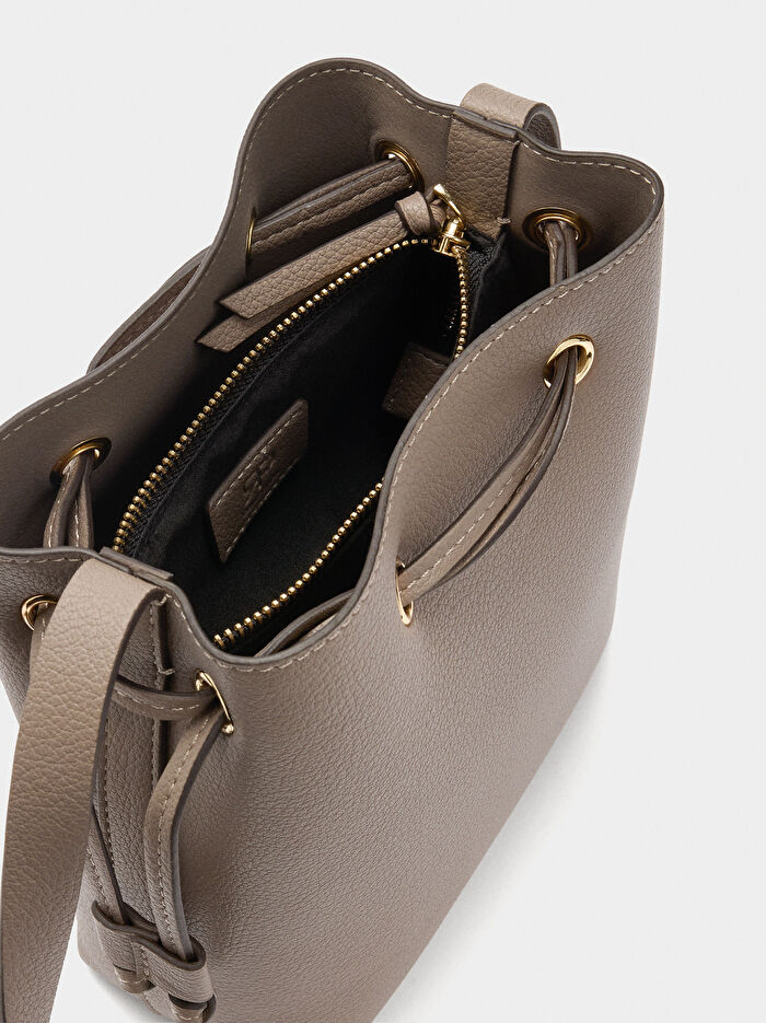 Kordonlu Çapraz Çanta