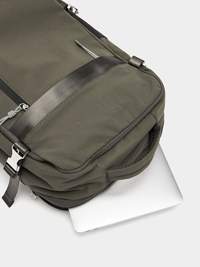 Teknik Kumaş Kabin Sırt Çantası