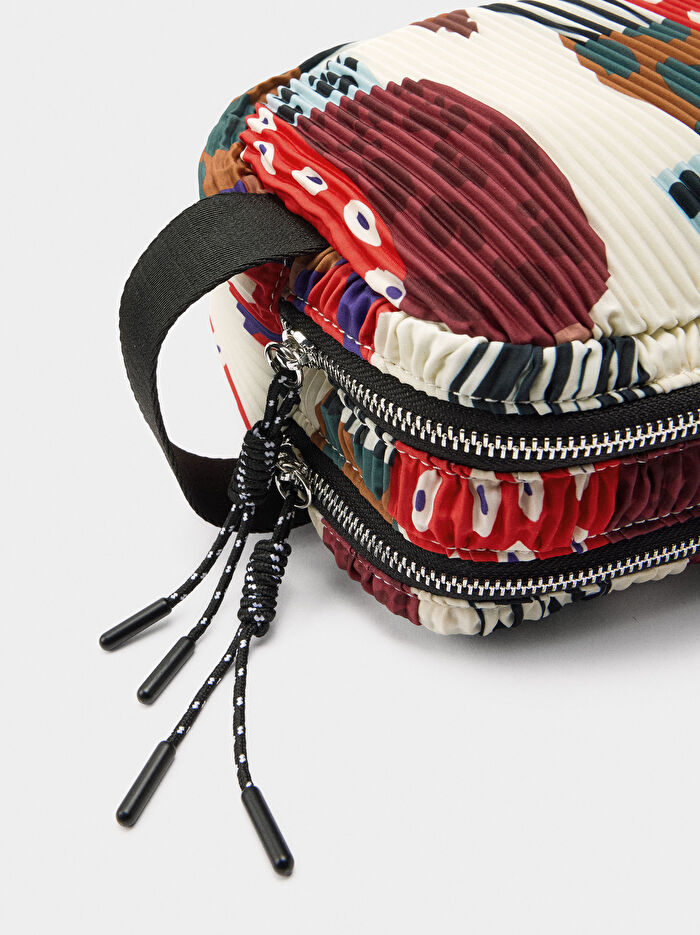 Desenli Teknik Kumaş Makyaj Çantası