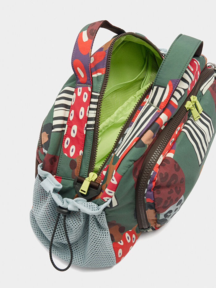 Desenli Teknik Kumaş Spor Çantası