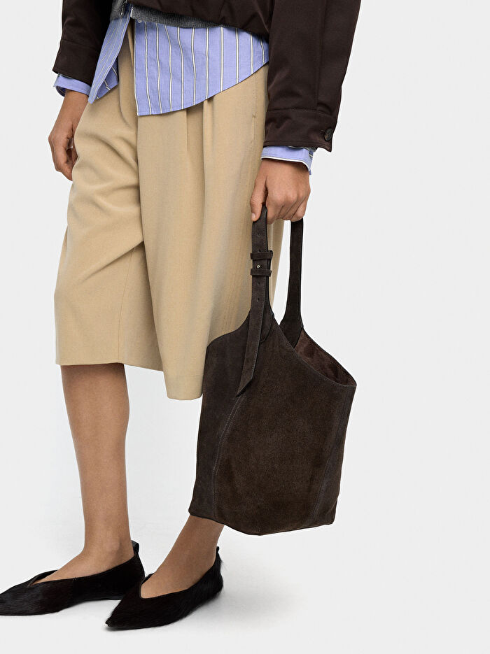 İç Cepli Süet Bucket Çanta