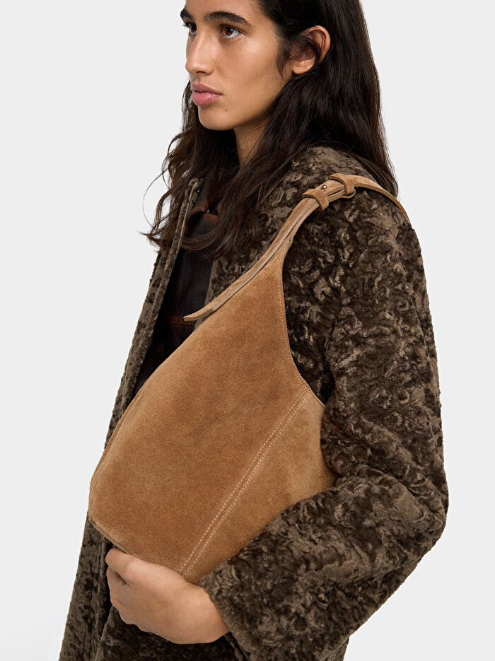 İç Cepli Süet Bucket Çanta