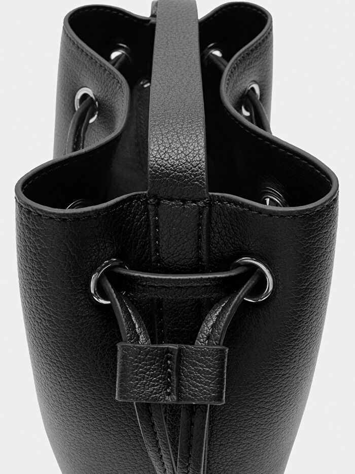 Kordonlu Çapraz Çanta