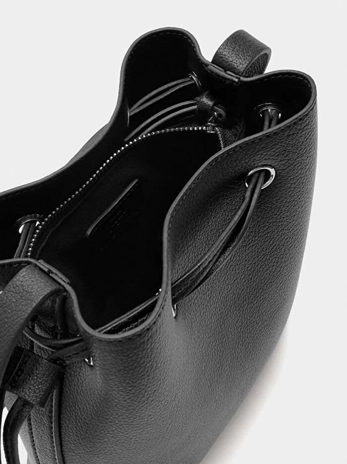 Kordonlu Çapraz Çanta