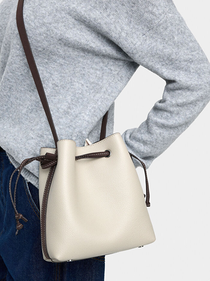 Kordonlu Çapraz Çanta