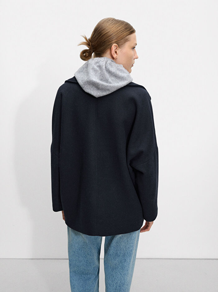 Düğmeli Yün Ceket