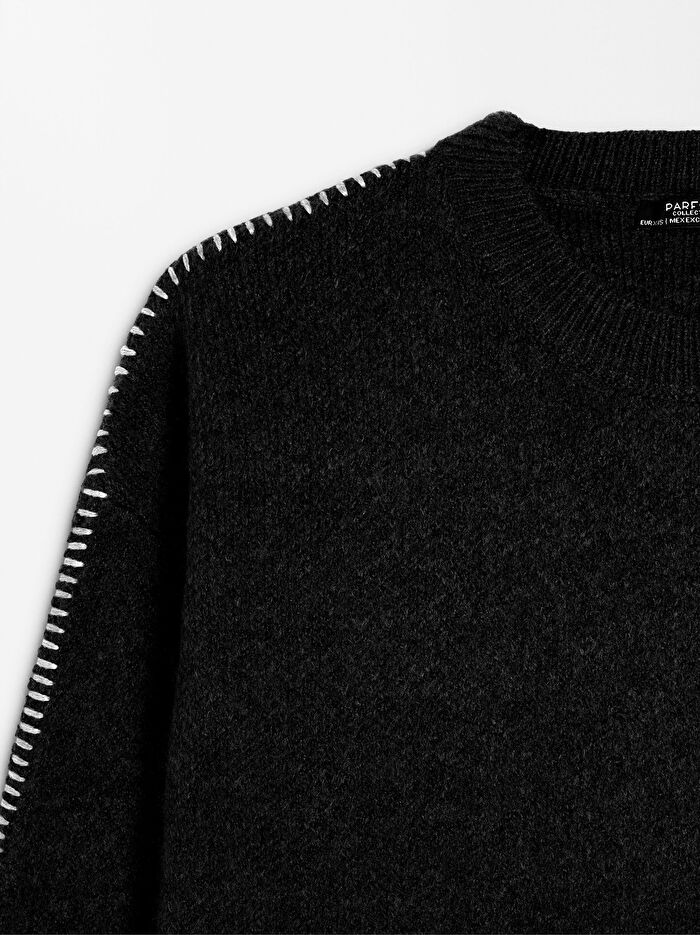 Üst Dikişli Örme Kazak