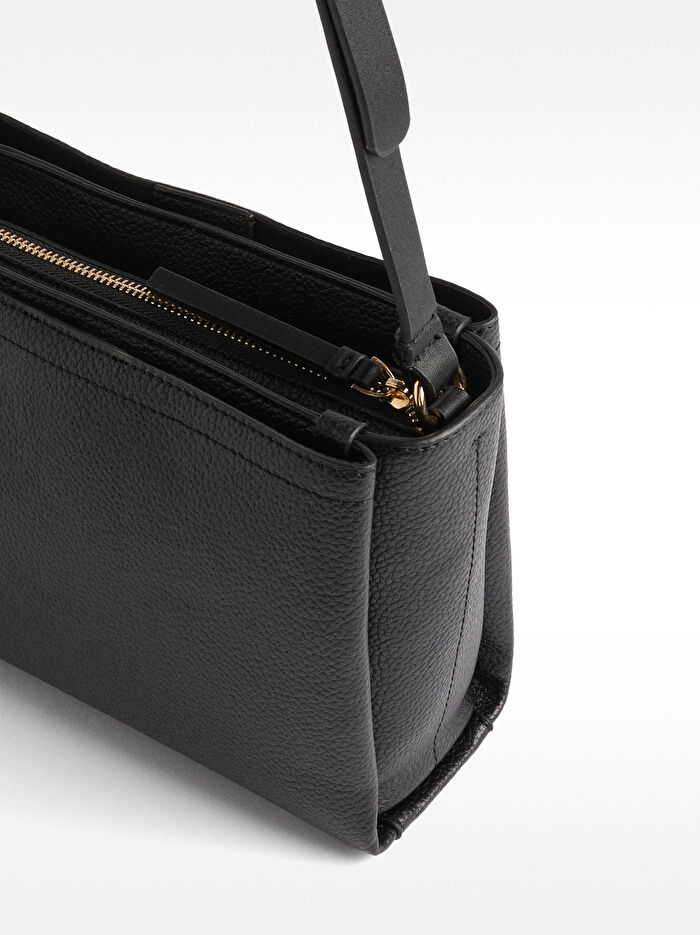 Dokulu Çapraz Askılı Çanta