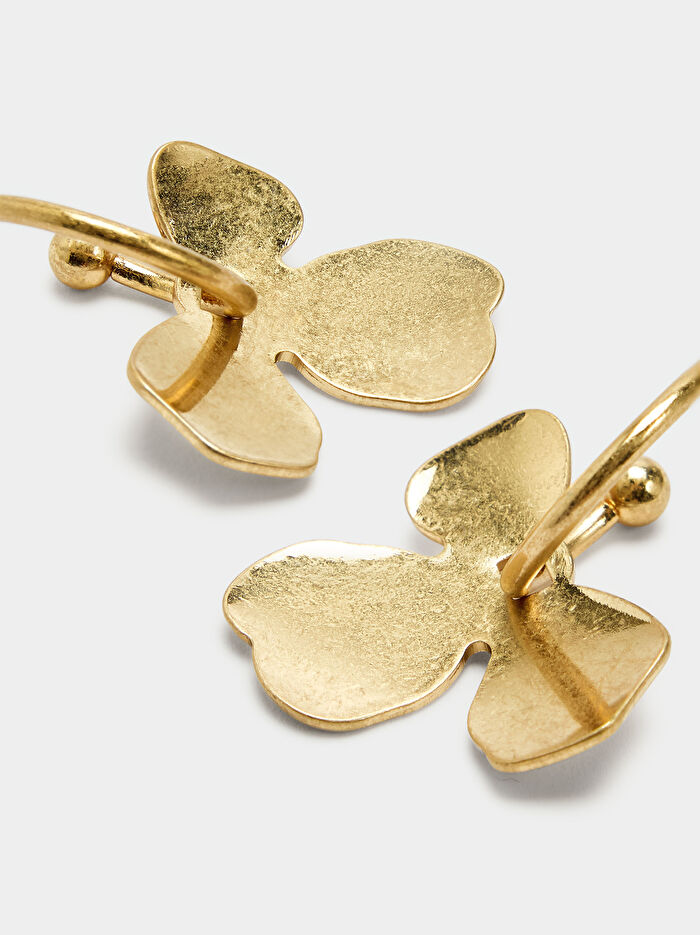 Çiçekli Halka Küpe