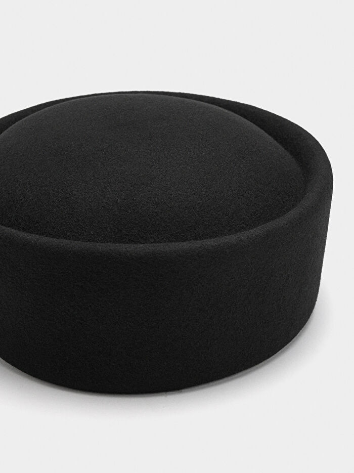 Yünlü Pillbox Şapka