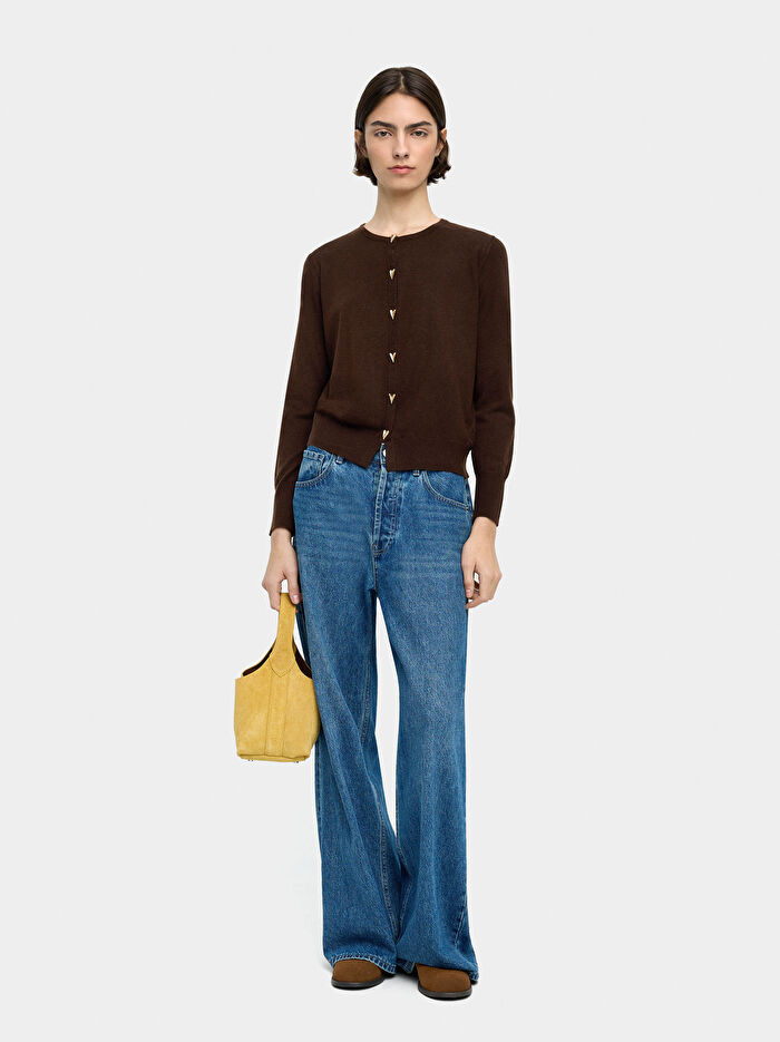 Kalp Düğmeli Örme Hırka