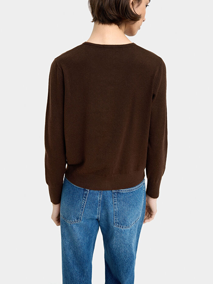 Kalp Düğmeli Örme Hırka