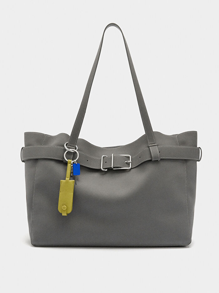 Kemer Detaylı ve Charm'lı Shopper Çanta