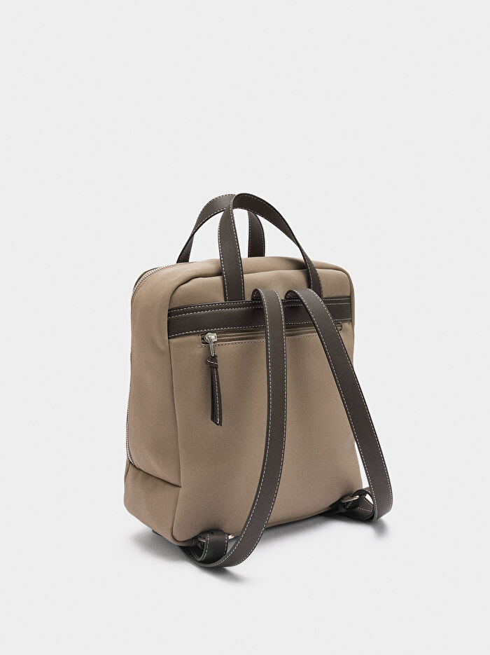 Teknik Kumaş Sırt Çantası