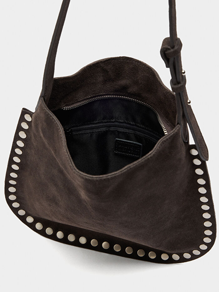 Zımba Detaylı Süet Deri Çapraz Askılı Çanta