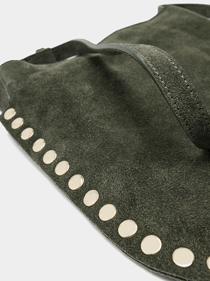 Zımba Detaylı Süet Deri Çapraz Askılı Çanta