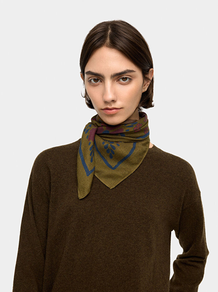 Yün Karışımlı Kare Desenli Şal