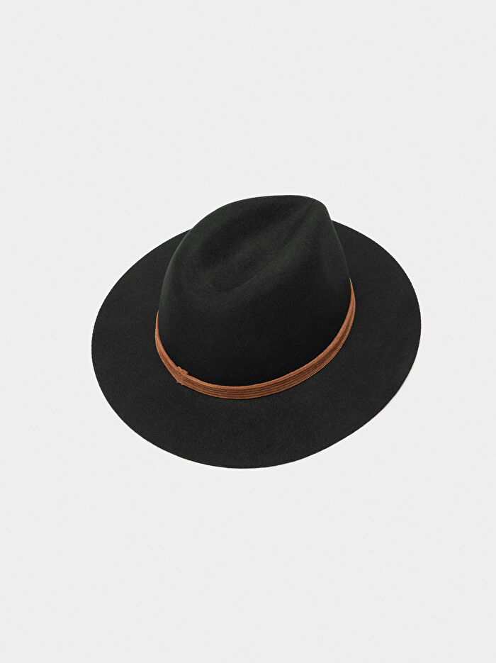 Şeritli Yün Şapka