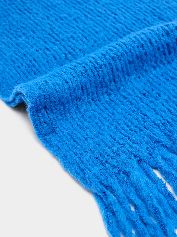 Püsküllü Battaniye Atkı