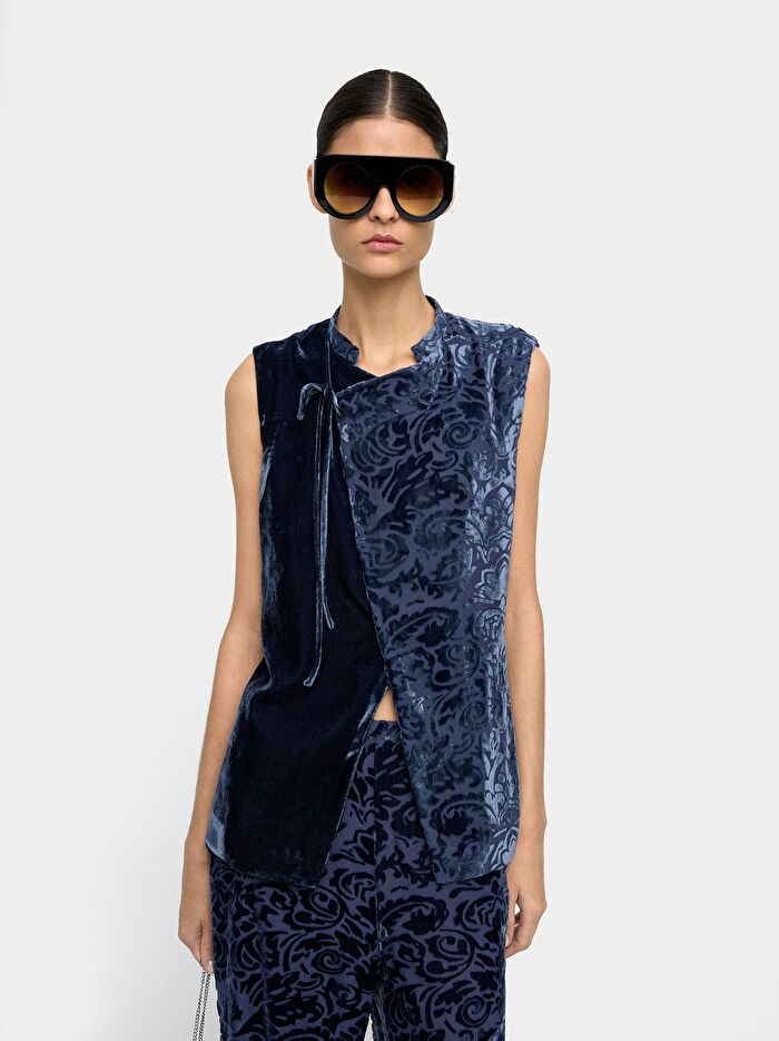 Çapraz Kesimli Jakarlı Üst