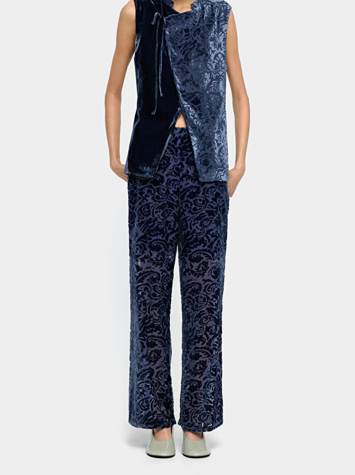 Yarı Transparan Jakarlı Pantolon