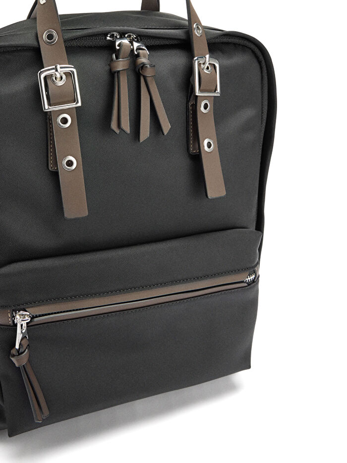 Teknik Kumaş 13 İnç Laptop Sırt Çantası