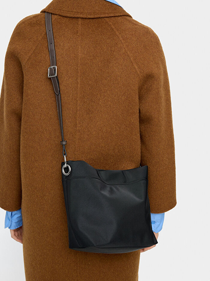 Teknik Kumaş Omuz Çantası