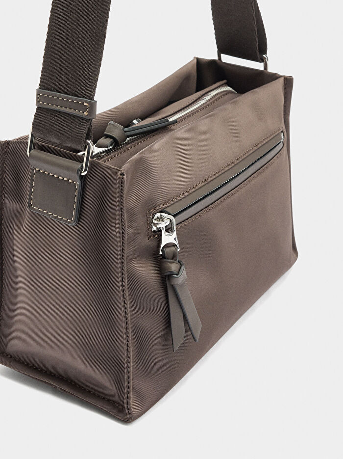 Teknik Kumaş Çapraz Askılı Çanta M