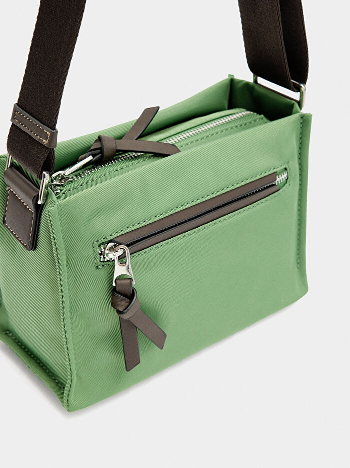 Teknik Kumaş Çapraz Askılı Çanta