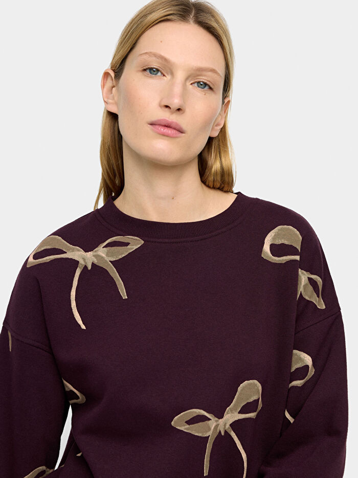 Fiyonk Desenli Sweatshirt