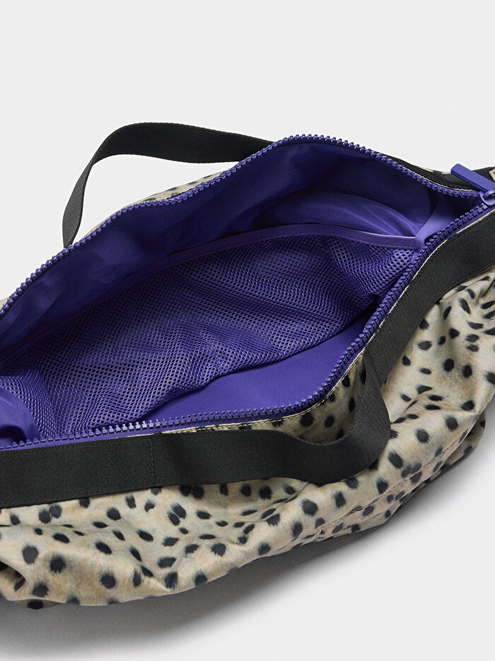 Desenli Teknik Kumaş Spor Çantası