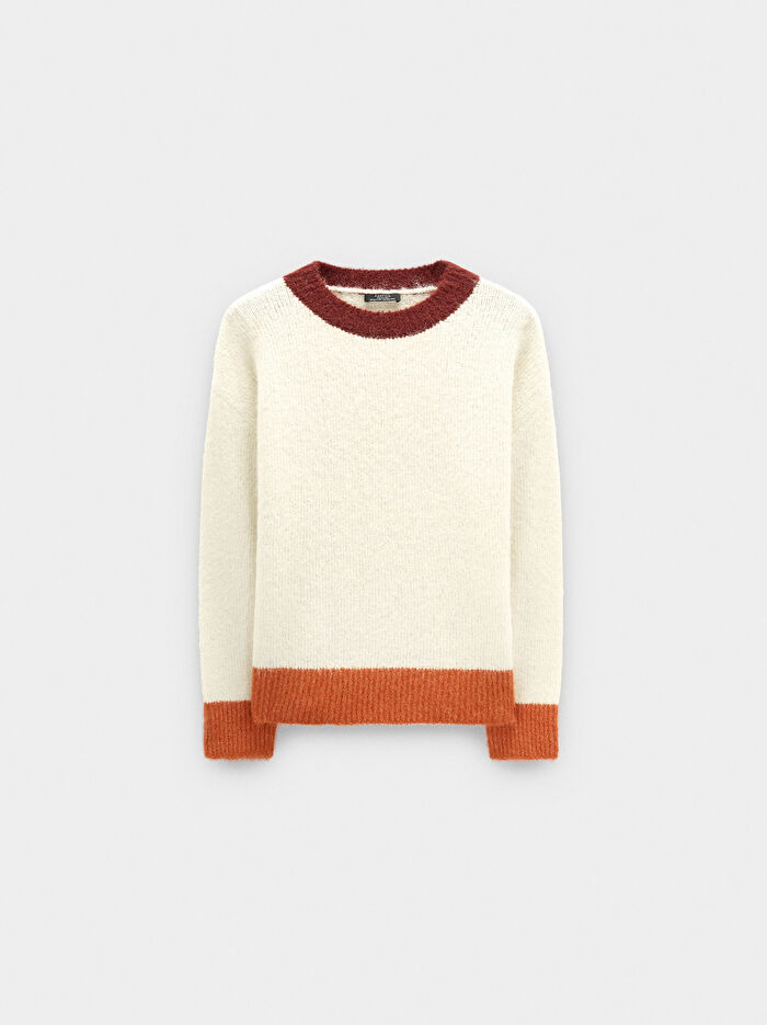 Kontrast Kenarlı Örme Kazak