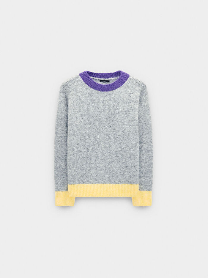 Kontrast Kenarlı Örme Kazak