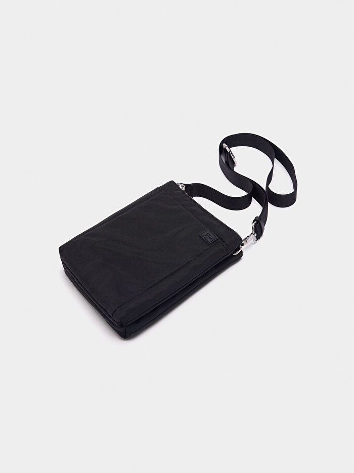 Teknik Kumaş Çapraz Askılı Çanta